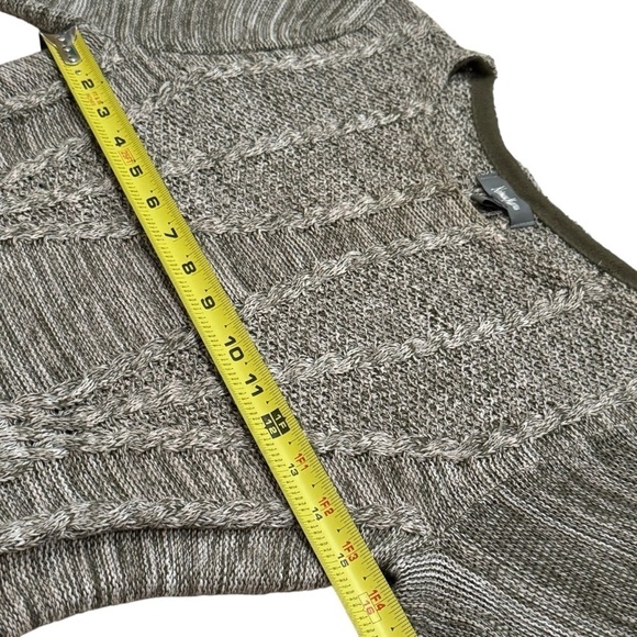 Neiman Marcus Green Ivory Tight Knit Long Sleeve Chucky Pleated Sweater Size M - Picture 9 of 10